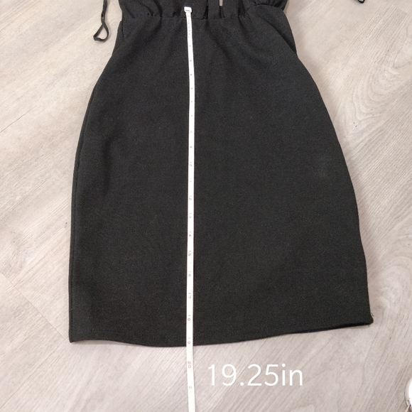 Windsor LBD - Picture 5 of 13